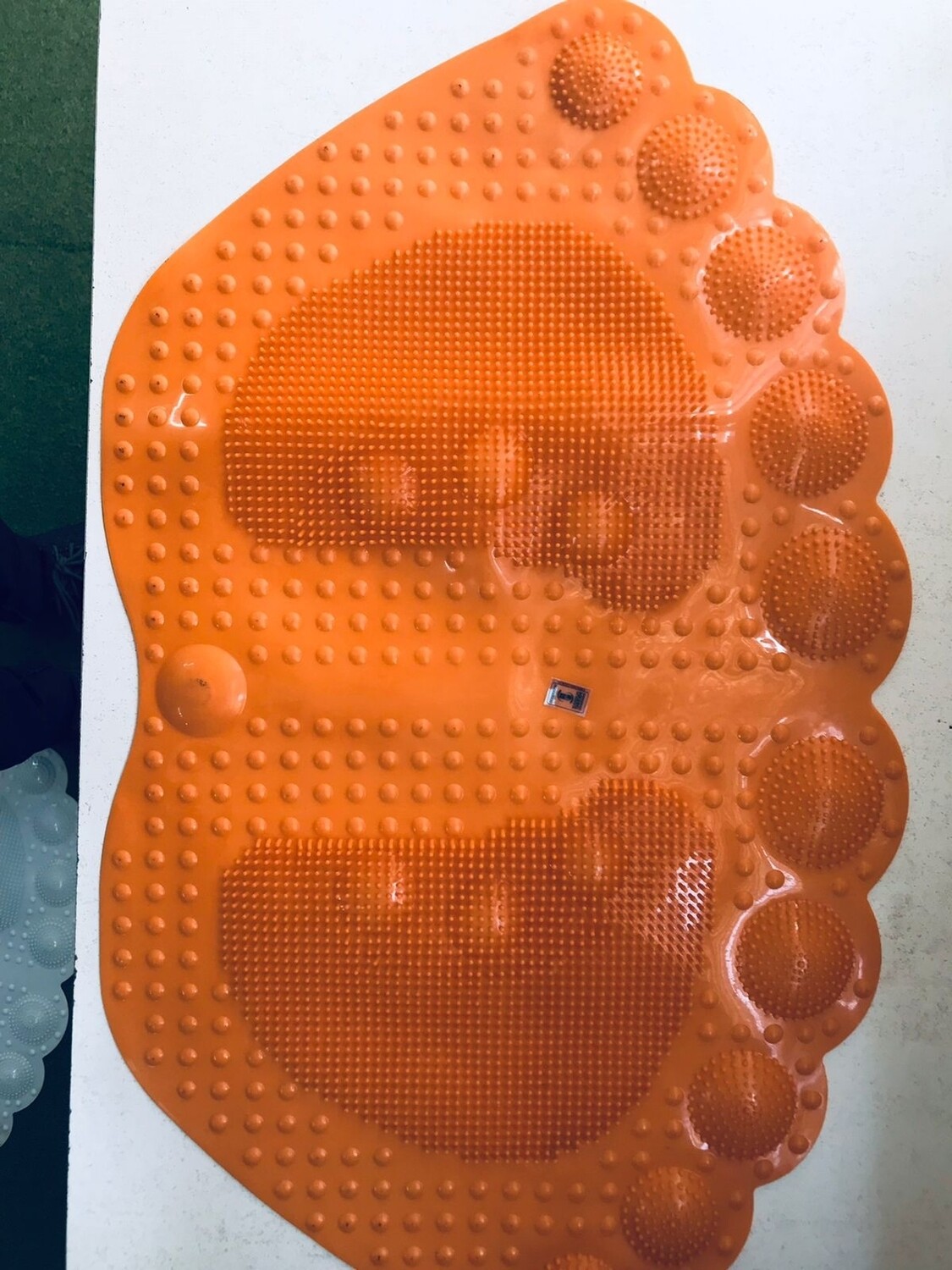 Anti slip Foot shaped bathroom mat