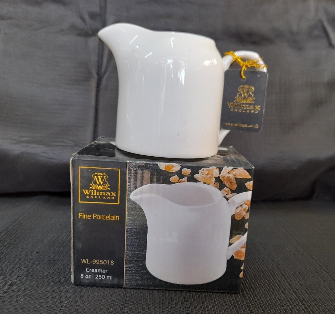 Wilmax creamer boxed 250ml WL995018