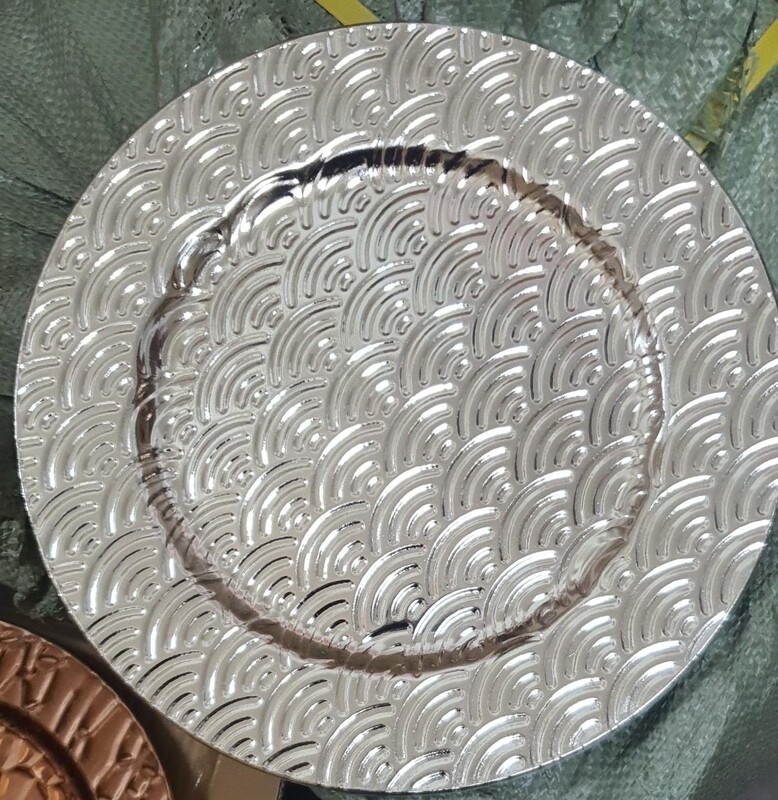 Silver Charger plates 32cm with many design. use in gift wrap