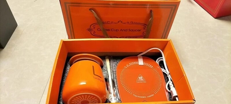 GIFT set. Sweet life ceramic cup + lid + golden teaspoon + electric heater plate all packed in a gift pack. 6 colours