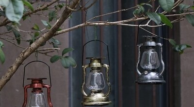 Vintage electric LED lantern Decorative Indoor and Outdoor Lamp. Waterproof Dia10.7cmxH17cm GOLD