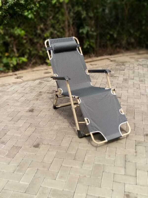 Planet Sky Planet folding patio chair balcony chair. Folding bedchair