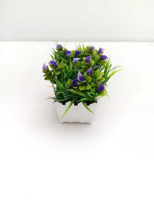 Artificial flowers in picket design base CFI 600