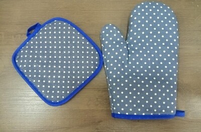 Mergarc 2 pcs insulated oven gloves
