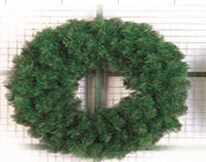 Christmas Wreath Plain Green 24&quot; #W018