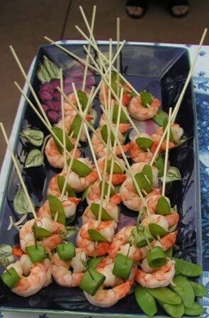 Super Touch bamboo skewers 16 inch 30cmx4mm pack of 50pcs  . Looks like long tooth picks  STBW039