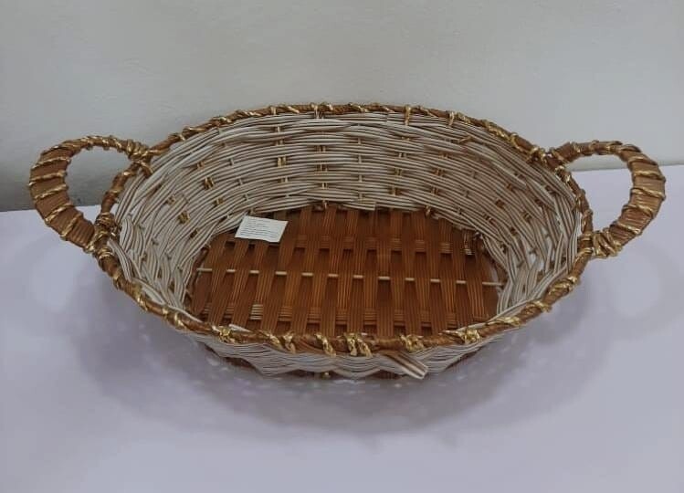 SY Gift hamper basket with handles oval shape 300X250X60MM CC09