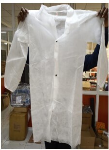 Disposable dust coat 30GSM pack of 10 WHITE  SMALLKL-DUSTCOATS