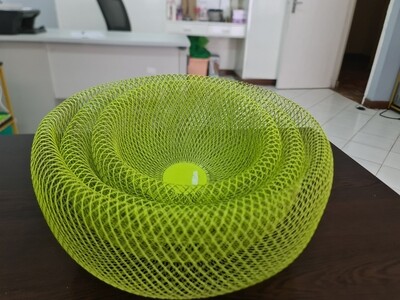 Iron fruit basket 3 pieces set green. size 19 24 29cm