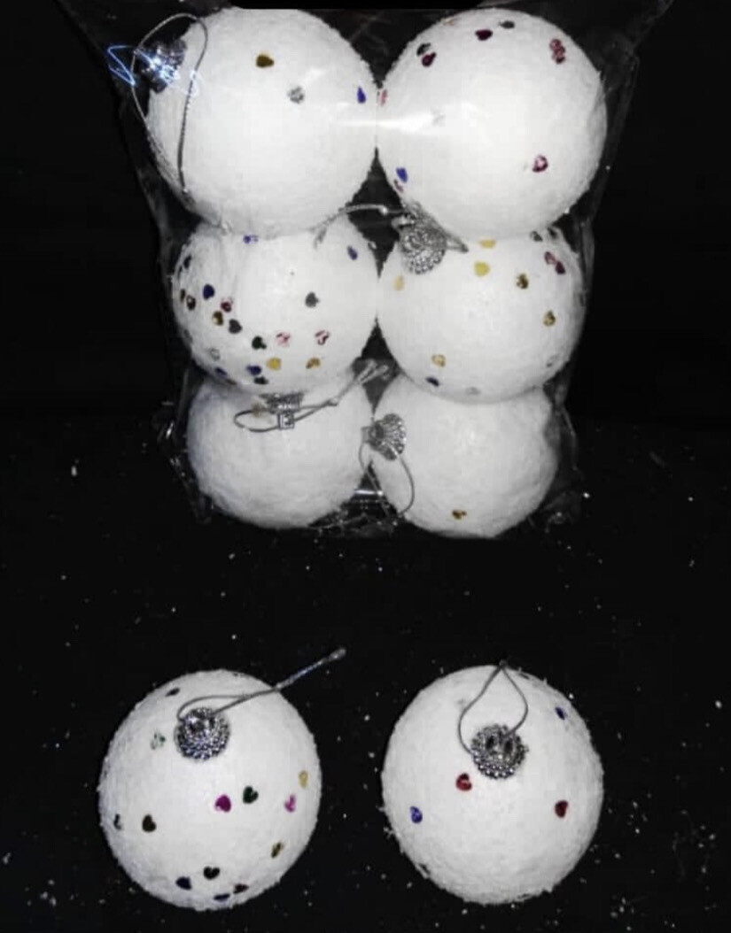 Christmas Decoration White And Silver Balls 6pc #210985