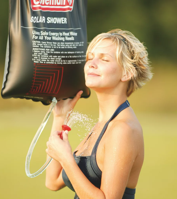 Coleman Portable shower - Camping  Solar Shower 5 Gallons (19 litres)