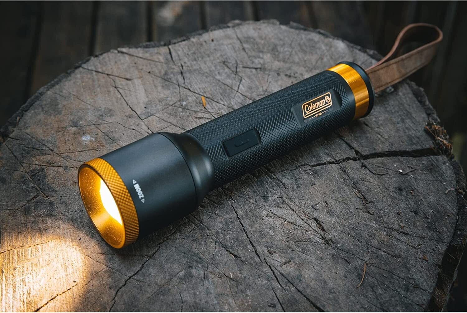 Coleman 1900 Collection 600L Flashlight C004. Campong Torch