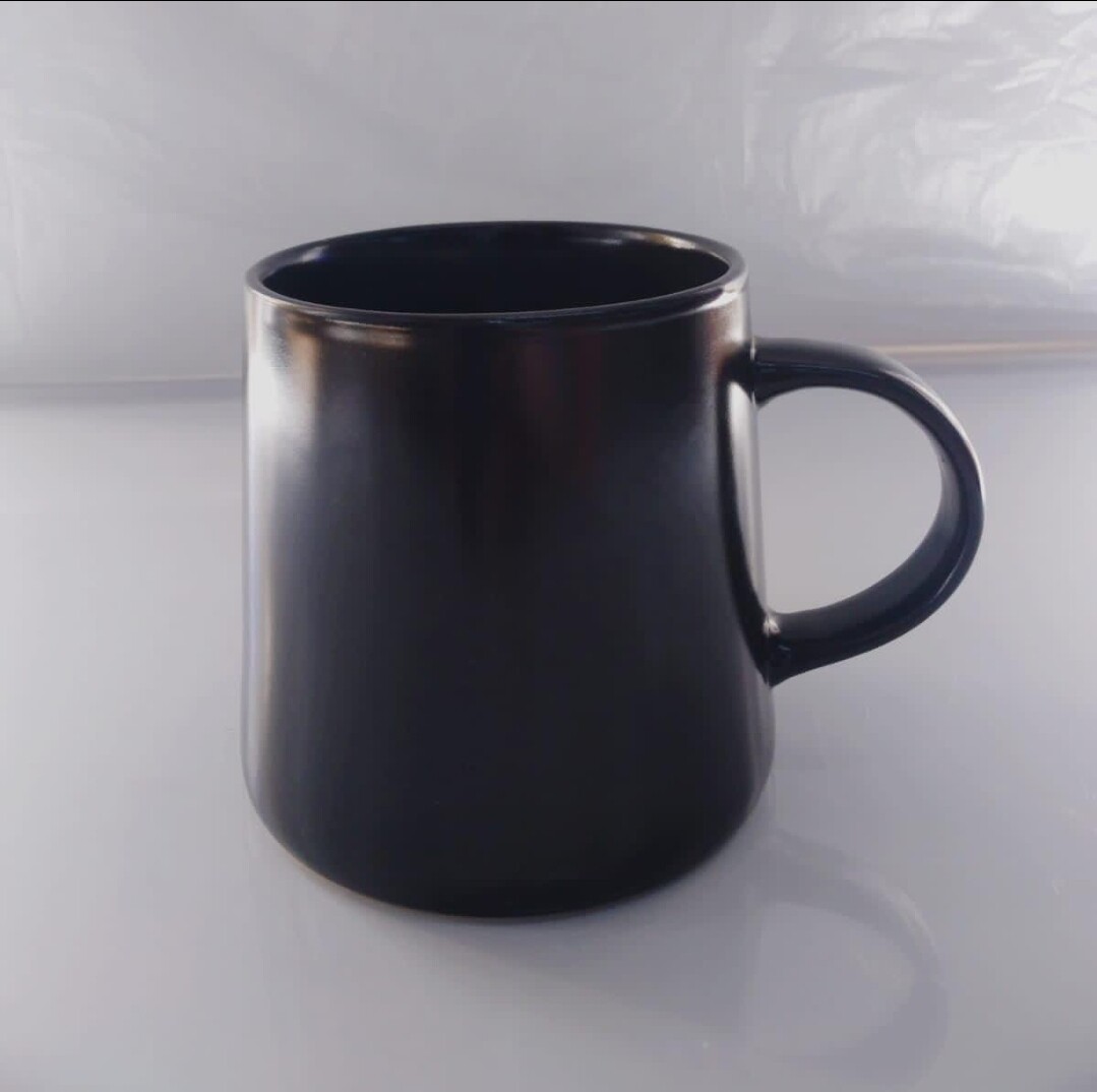 Sundabest Gourd shaped ceramic mug cup 450ml #809 Black