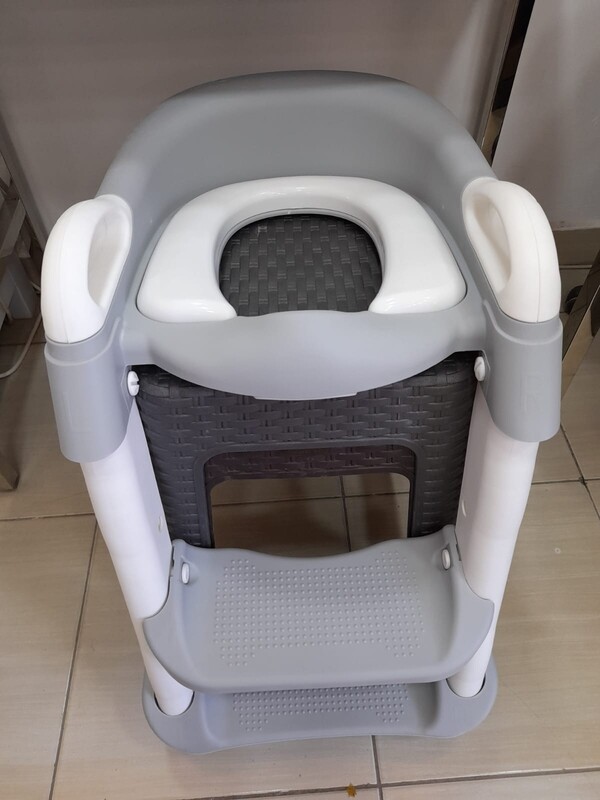 Foldable Baby Toilet Seat. 3 in 1 toilet trainer seat. GREY