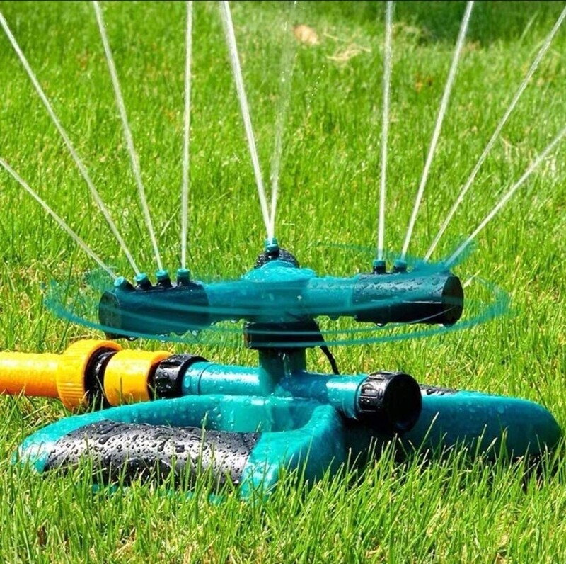 Gardening 3 arm garden sprinkler