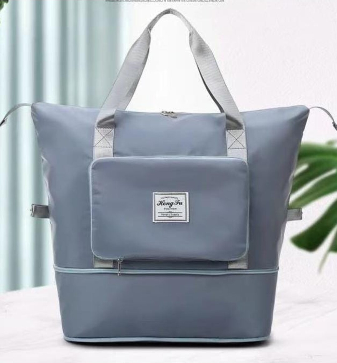 Multipurpose expandable foldable fashion travel bag. Grey