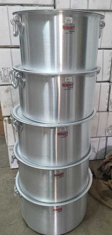 Redberry heavy duty aluminium sufuria with 2 handles  80 Litres (1 piece)