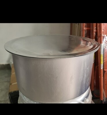 Aluminium heavy duty sufuria with handles and lid