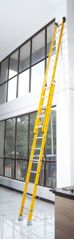 Fiberglass extension ladder with aluminium 10Metres Red or Yellow.  RLFE-100
