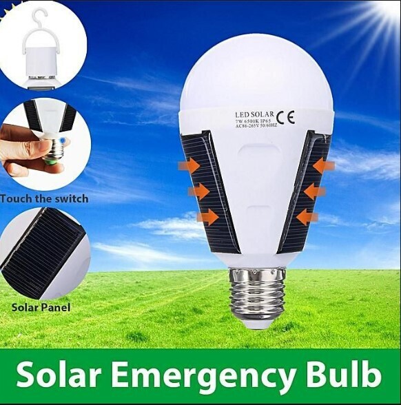 WIN WIN Integrated solar emergency bub 7W daylight E27 BASE with hanging base SOLAR-LED-7W-DL