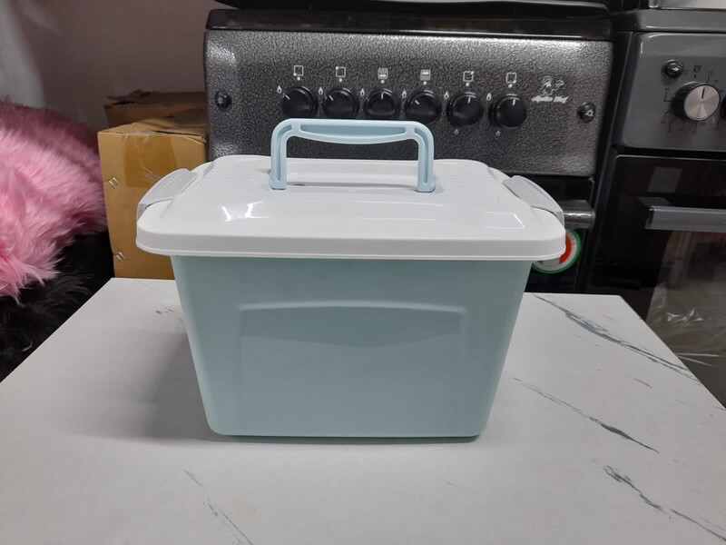 City Life 16L handheld Container with Lid