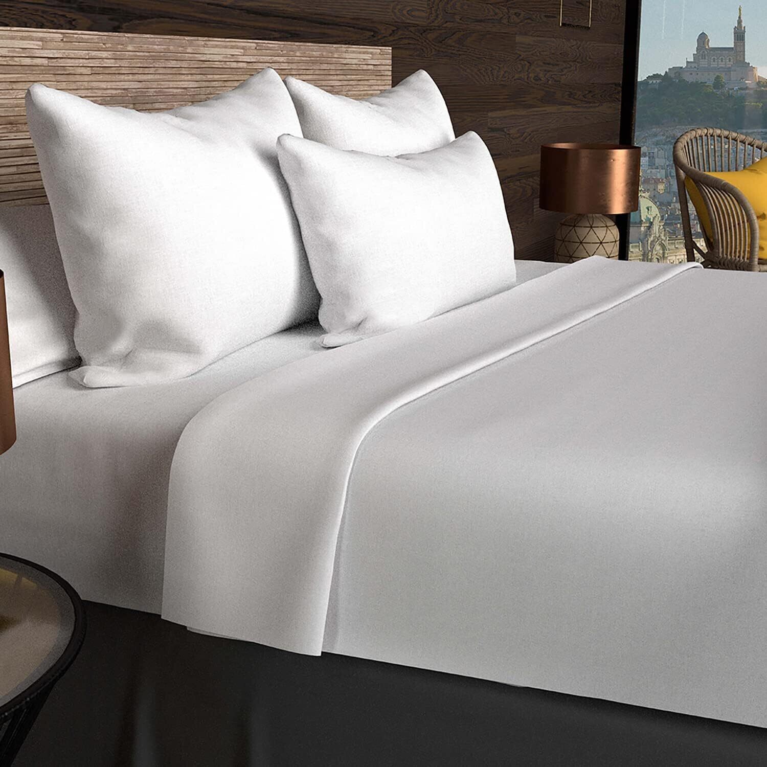 Cozy Bedsheets, plain colored 4pcs Flat sheet polycotton & Pillow cases king size 230x260cms (white)