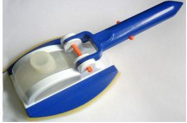 Swimming Pool Water Line Scrub Pad with Detergent Tank and EZ-Clip