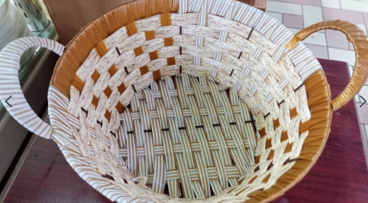Round Fruit Basket 28cm - Stylish Decorative and Multipurpose Storage Solution