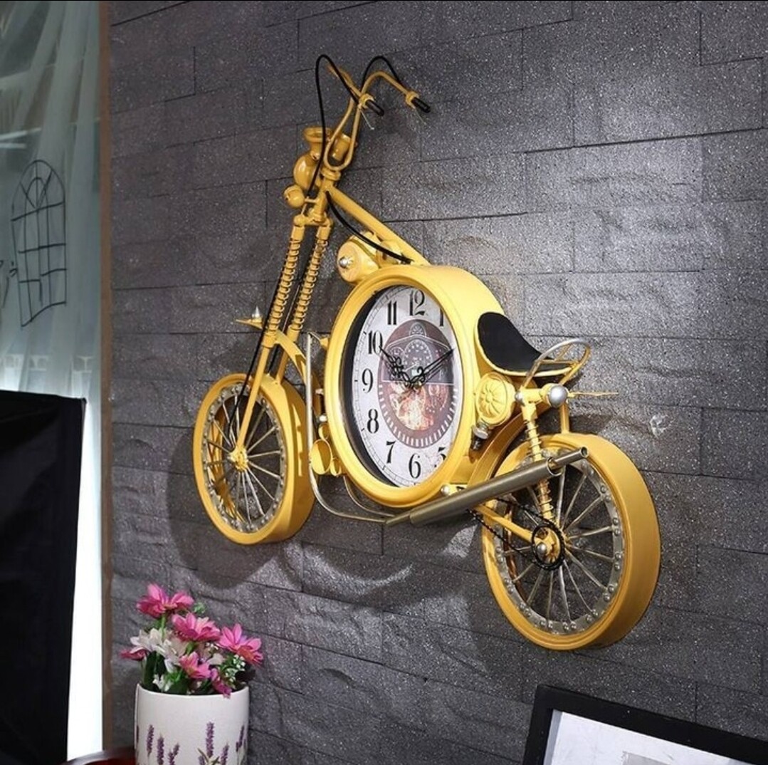Antique American Style Metal Motorbike Wall Clock - 76x38x63CM Retro Iron Bicycle Decor for Home