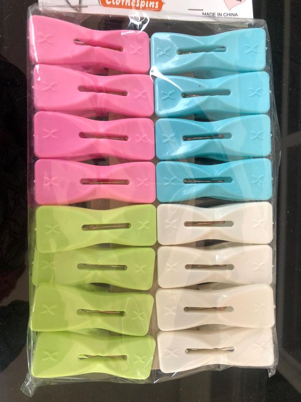 Dhruvs Plastic Clothes Pegs 10pcs #230288