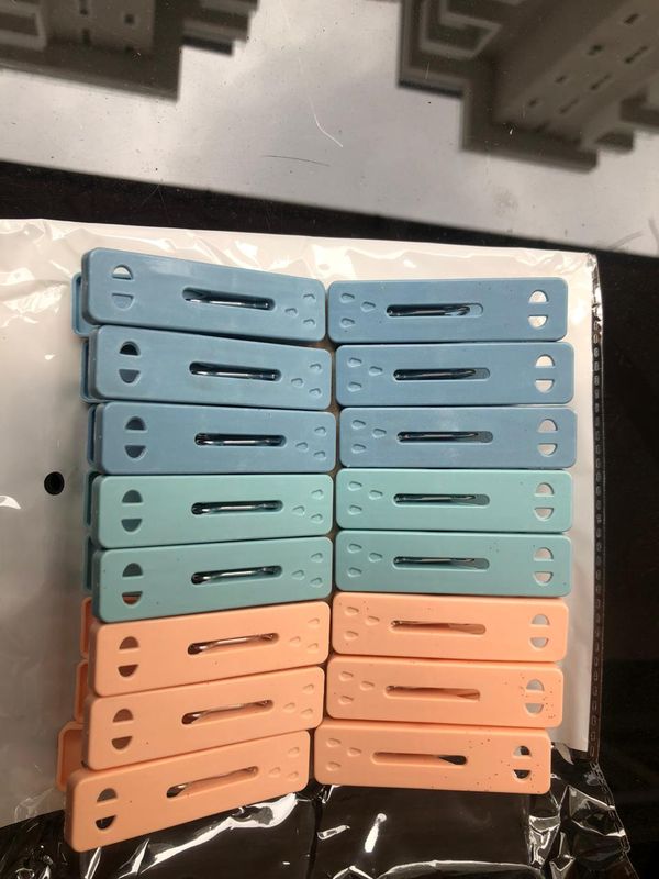 Dhruvs Plastic Clothes Pegs 16pcs #451-072-16
