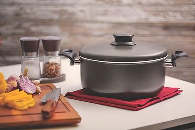 Tramontina 28524/622 22cm Starflon Paris Casserole cooking pot with handles