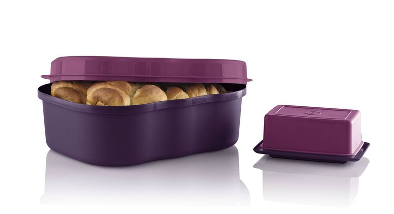 Tupperware bakers delight can store a variety of breads, croissants, muffins and more. can comfortably fit 2 loaves 800gm
