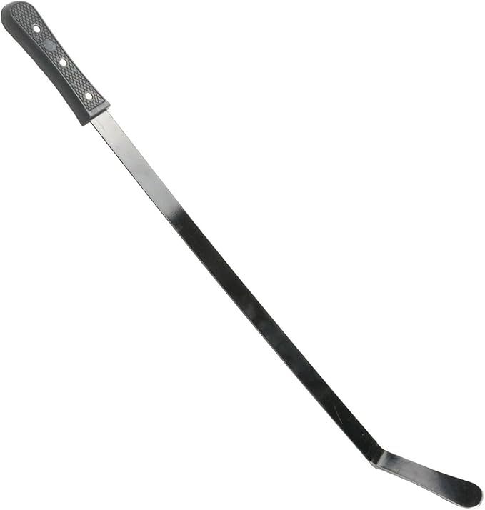 Slasher with plastic handle