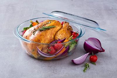 Pyrex Round Casserole With Lid- 2ltrs Glass Bowl 24x20cm #7743