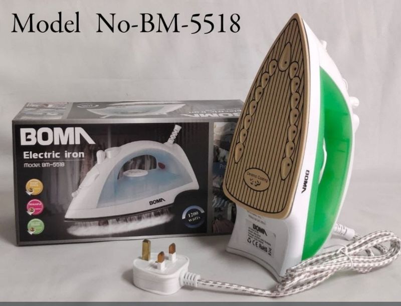 Boma5518 Steam Iron with ceramic coating 1200W