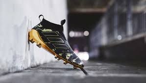 Striker Football Shoes - Navy Blue/Gold (Size 41) in Printed Box