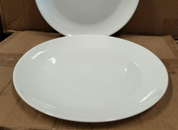 KitchenPro White Ceramic Dinner Plates - 9.5 Inch - Set of 6 (9130)