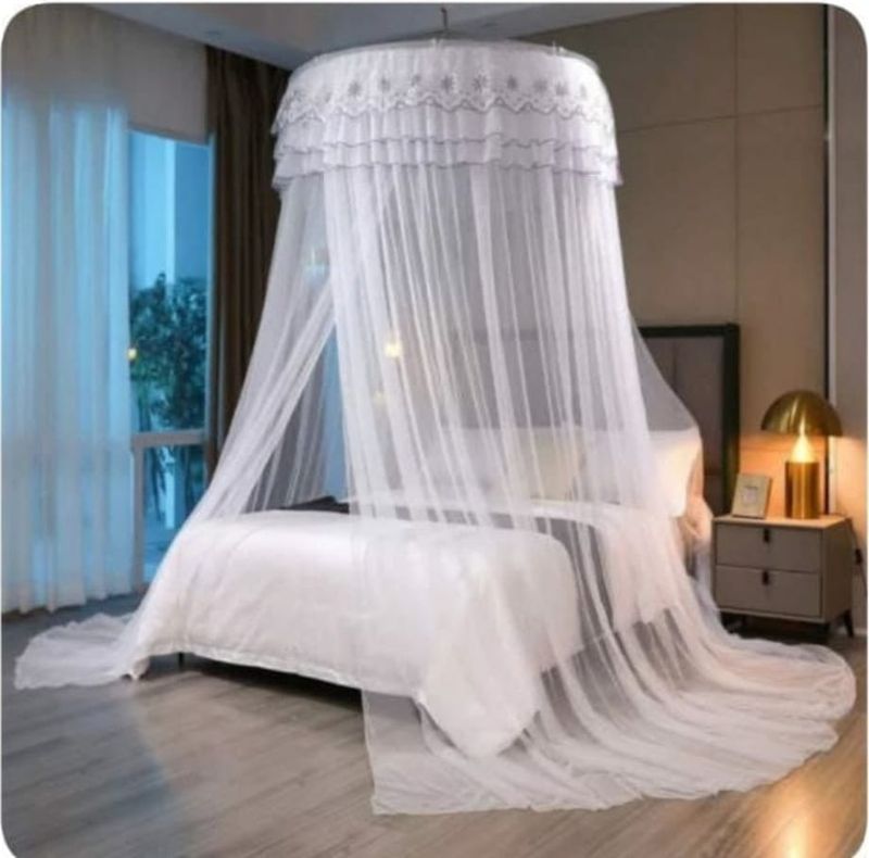 Round free size mosquito net (fits all bed sizes) White