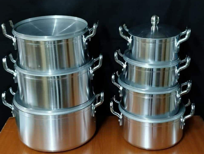 KitchenPro Non-Stick Pot Set - 7-Piece Set, Aluminum Pots, 16cm to 28cm (9901)