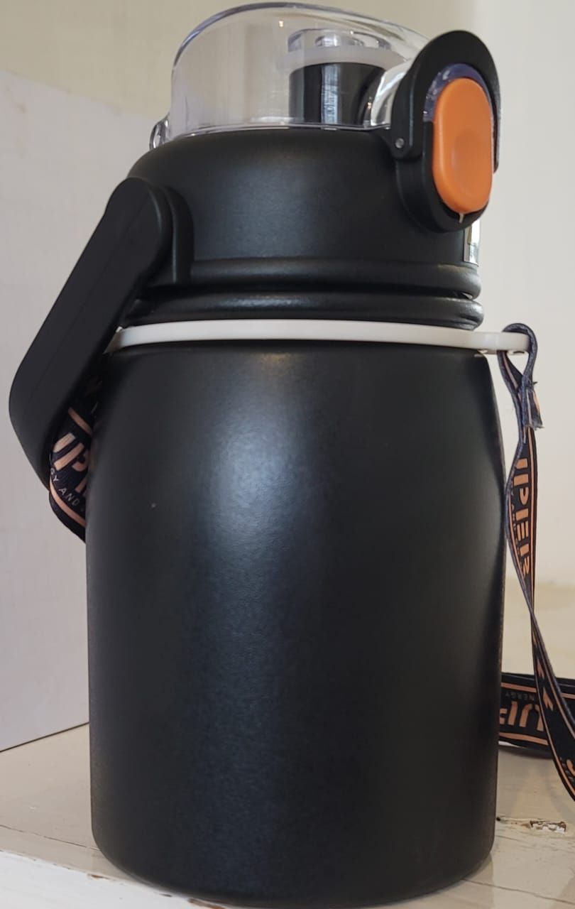 Unique Design Portable 700ml Hot &amp; Cold Thermos Water Bottle - Black Finish