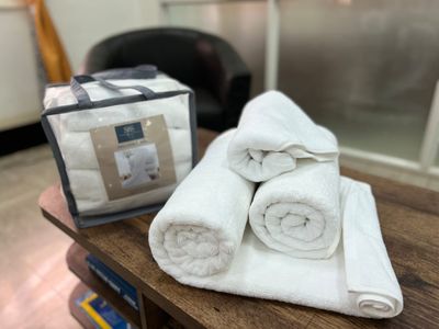 Butterfly Cotton Bath Towel 70x140cm 100% Combed cotton Cotton 600 gsm