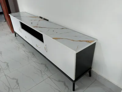 TV stand 1.8 Metres on Solid Wood with marble Effect TV02