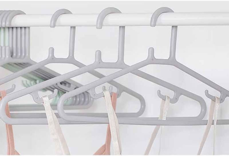 Plastic Hangers 5pcs Set Chahua