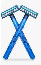 GILLETTE RAZOR BLUE  RAZOR