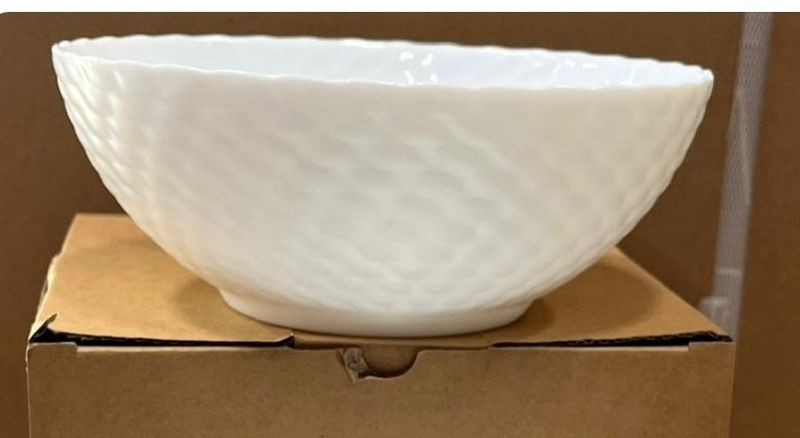 KitchenPro 6" Glass Bowl with Pineapple Texture 21013