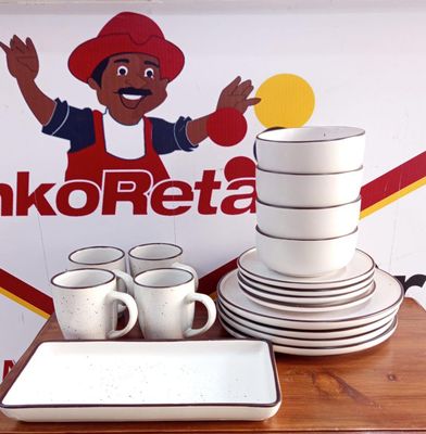 AAH dinner set 17 pcs, cups, bowls, side plates, dinner plate and serving platter plate.