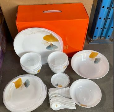 Sundabests 22-Piece Porcelain Dinnerware Set 11979