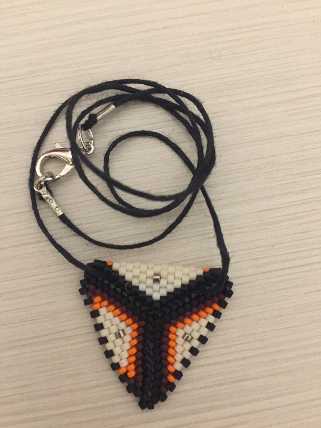 CIONDOLO METODO PEYOTE FATTO A MANO