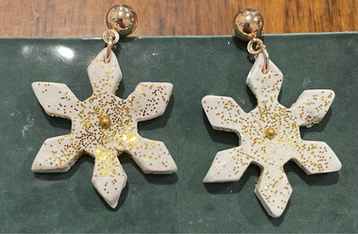 Gold &amp; White Snowflakes